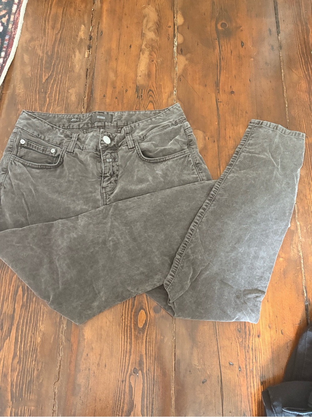 Closed Soft Corduroy Washed Charcoal Ankle Jeans